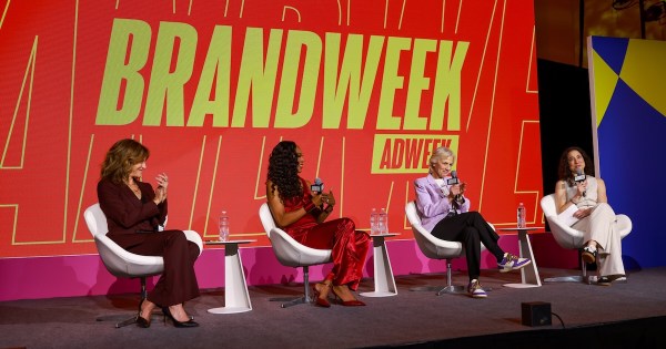 Write a new simple attractive title based on the title from Women’s Sports Are Creating a New Playbook for Brand Partnerships and dont use quote marks Write a new simple attractive title based on the title