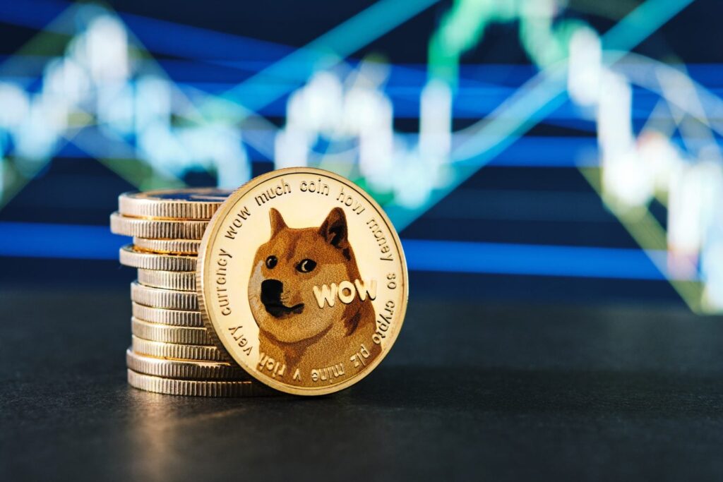 Dogecoin vs XRP: Which Retail Favorite Has the Better Outlook in 2026? Dogecoin vs XRP: Which Retail Favorite Has the Better Outlook