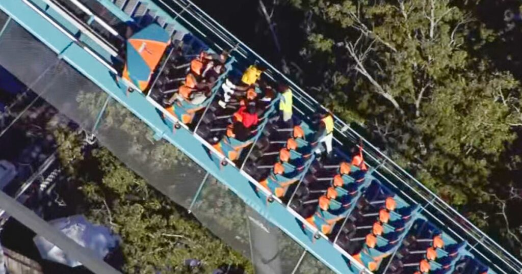 1 dead, others hurt at Six Flags Over Georgia as