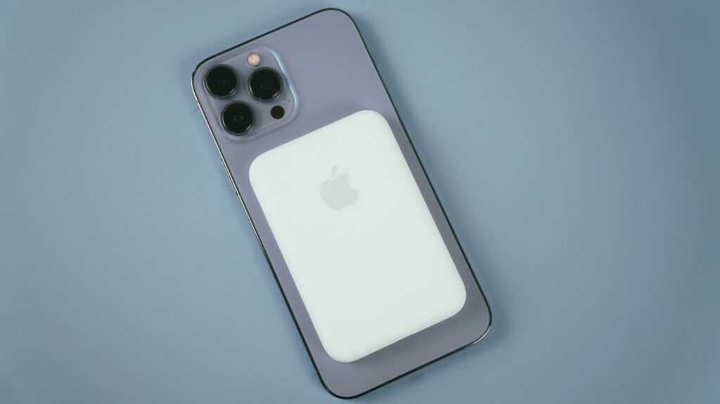 5 Cool MagSafe Gadgets That Are Not Mounts, Wallets, Or Power Banks 5 Cool MagSafe Gadgets That Are Not Mounts, Wallets, Or