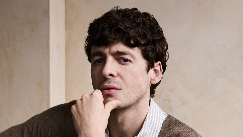 Anthony Boyle Talks Sam Bankman Fried and ‘The Altruists,’ a Tale