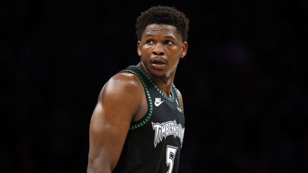 Anthony Edwards to Undergo Surgery on Knee Injury, Latest Rumors