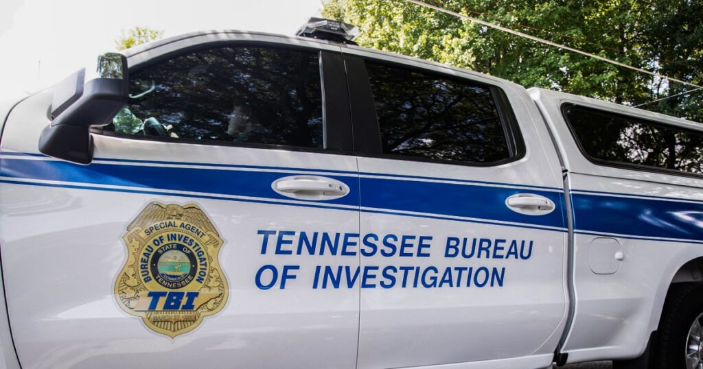 Authorities launch manhunt for convicted killer who escaped from Tennessee