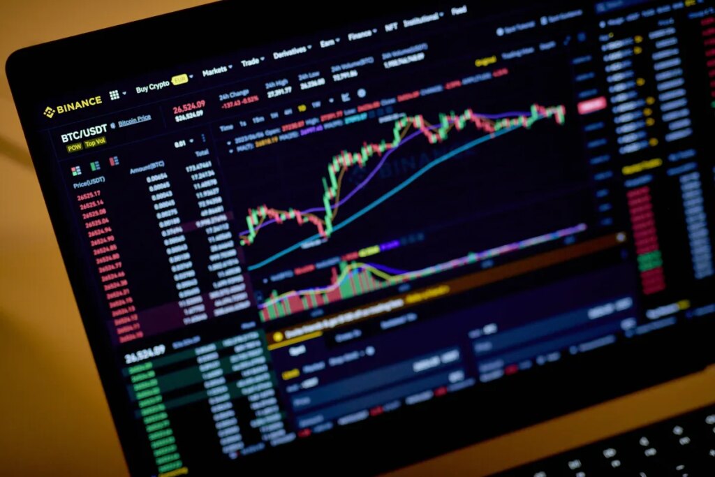 Binance pauses withdrawals as hackers suspected of stealing billions in crypto Binance pauses withdrawals as hackers suspected of stealing billions in