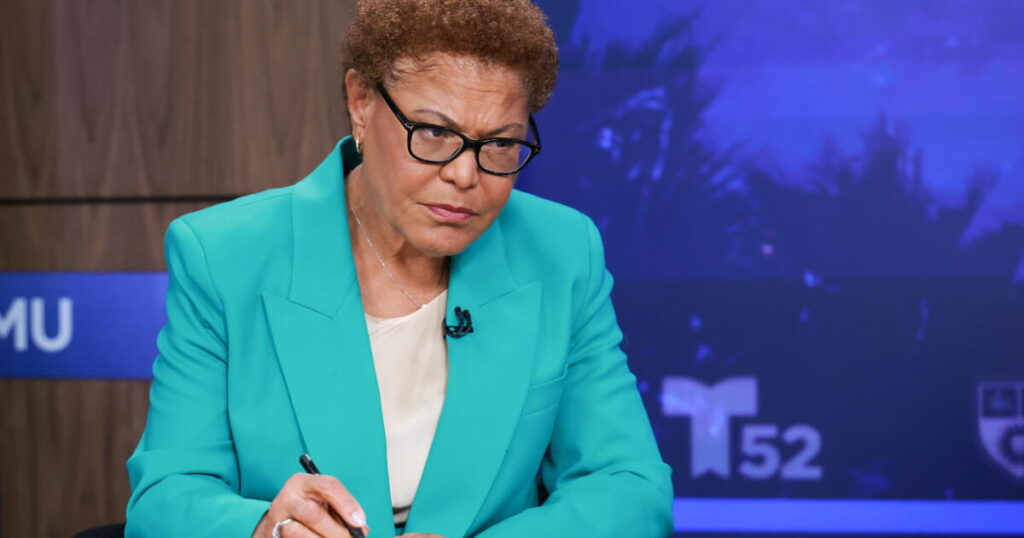 Commentary: Karen Bass says L.A.’s political establishment doesn’t like Raman. Well, boo-hoo Commentary: Karen Bass says L.A.'s political establishment doesn't like Raman.
