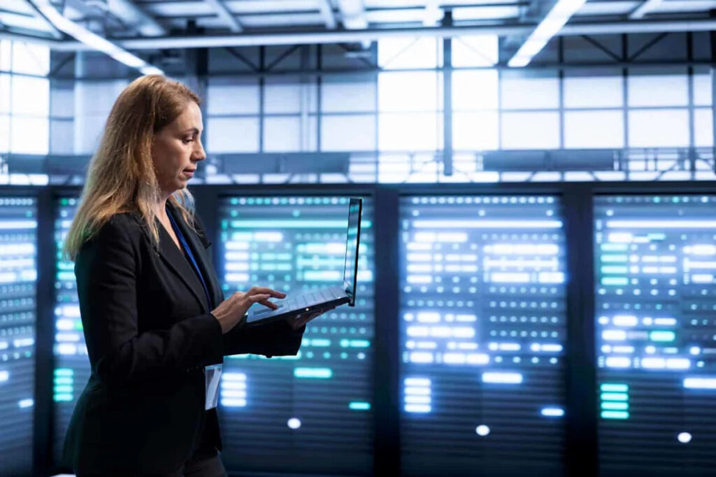 Data Center Stocks Rise as IREN Plans 300MW AI Campus