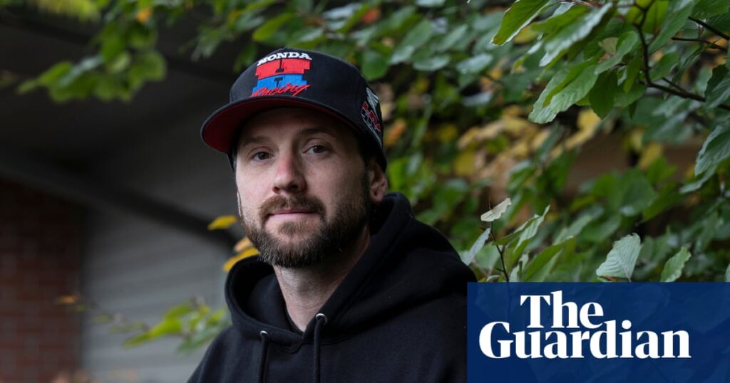 Father who killed Oregon school shooter speaks out for first time: ‘I have to go in’ | Oregon Father who killed Oregon school shooter speaks out for first