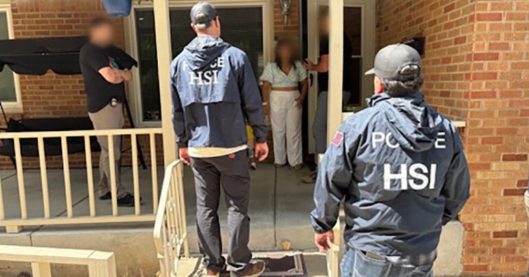Federal agents knock on doors to track down possible noncitizen voters ahead of midterms Federal agents knock on doors to track down possible noncitizen