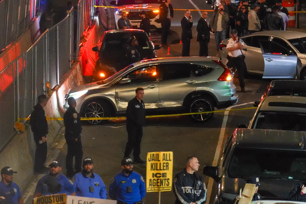 ICE officer shoots, wounds man in car on crowded New York street – The Washington Post ICE officer shoots, wounds man in car on crowded New