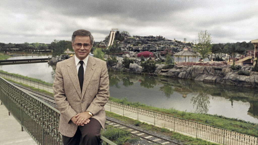 Jim Bakker, who built ‘PTL Club’ televangelism empire, has died at 86 : NPR Jim Bakker, who built ‘PTL Club’ televangelism empire, has died
