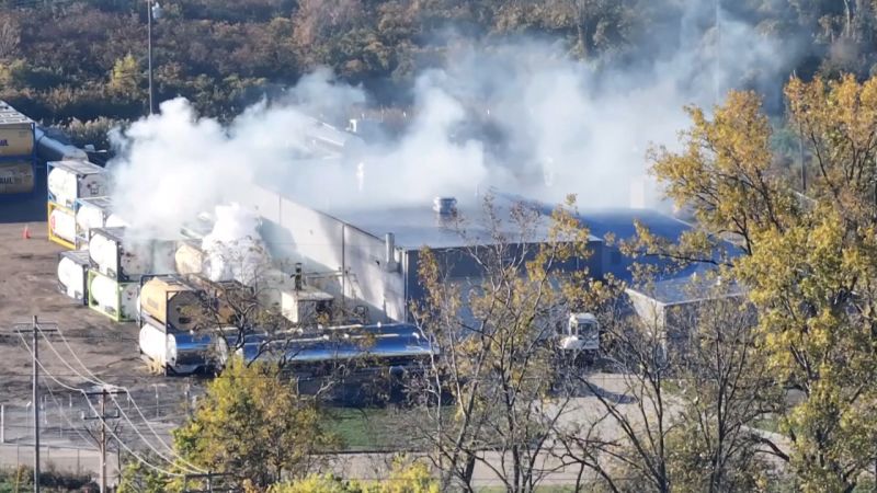 Live updates: Toledo chemical leak forces evacuations Live updates: Toledo chemical leak forces evacuations