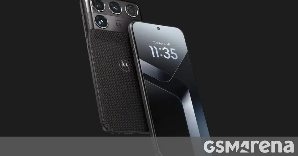Motorola Signature 27 and Razr Flex show up at a European retailer with prices Motorola Signature 27 and Razr Flex show up at a