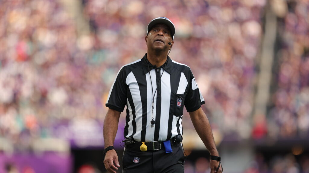 NFL suspends referee Adrian Hill, line judge Jeff Seeman for