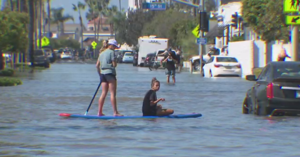 Newport Beach declares local emergency after coastal flooding on Balboa