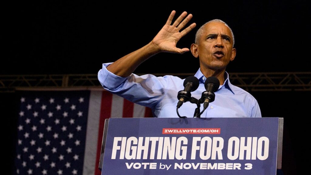 Obama mocks Trump’s White House renovations as a Cheesecake Factory at Ohio rally Obama mocks Trump's White House renovations as a Cheesecake Factory