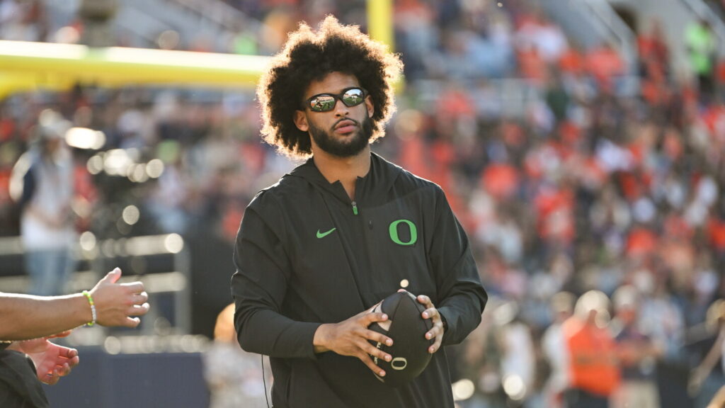 Oregon QB Dante Moore won’t return this season from his concussion Oregon QB Dante Moore won't return this season from his