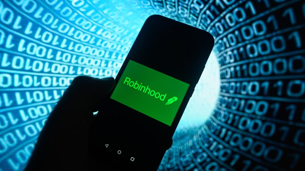 Robinhood shares fall 4% as crypto slump weighs on profits, offsetting gains in new businesses Robinhood shares fall 4% as crypto slump weighs on profits,