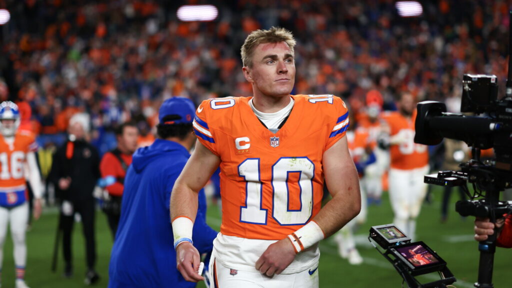 Ryan Fitzpatrick on Bo Nix's night: "That right there is