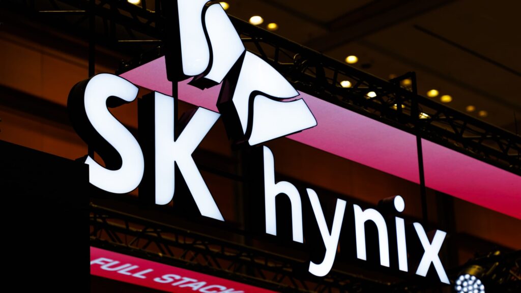 SK Hynix shares jump over 4% after early losses as