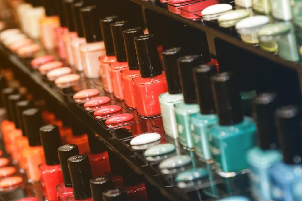 Second Oregon customer in two years infected with genital herpes at nail salon: lawsuit Second Oregon customer in two years infected with genital herpes