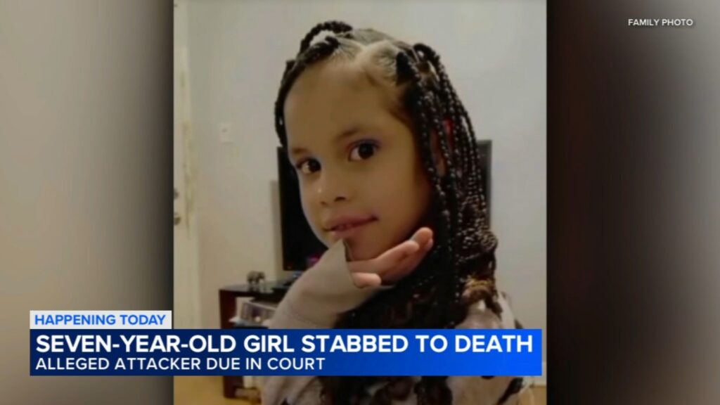 Shavon Gayden, woman charged in Chicago stabbing death in stabbing of Eddimar Paola Hernandez in Chatham, due in court Monday Shavon Gayden, woman charged in Chicago stabbing death in stabbing