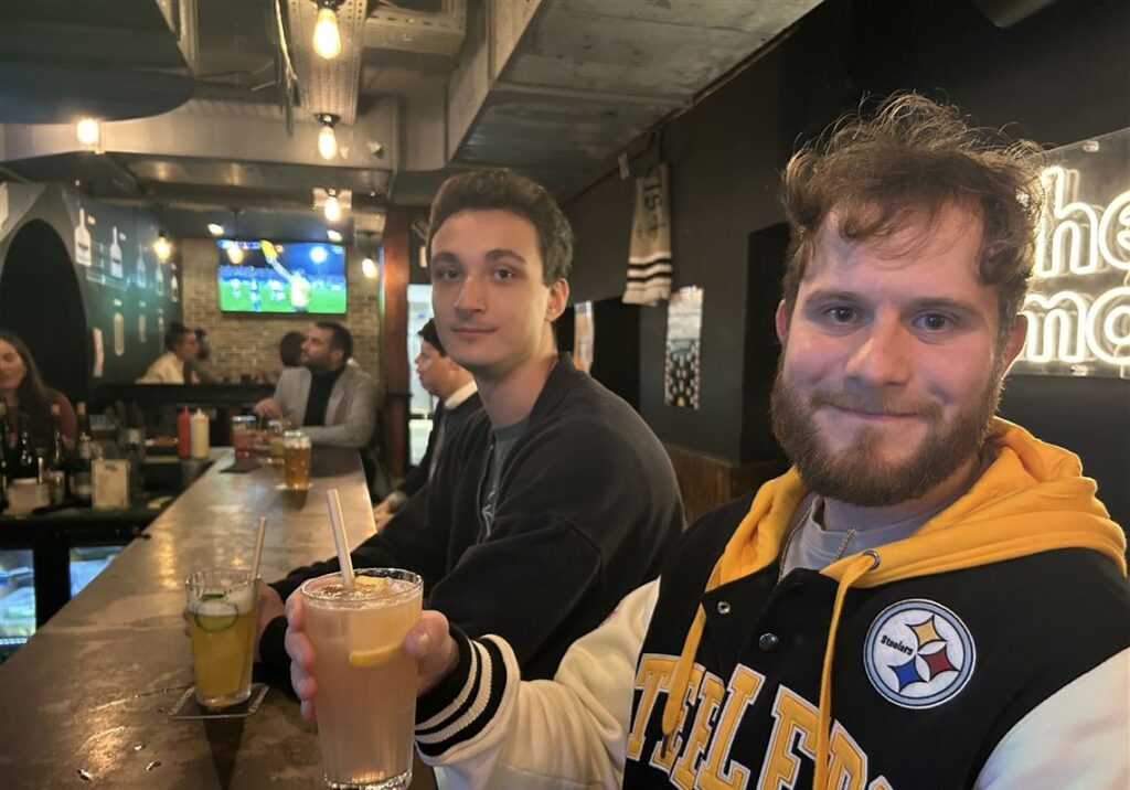 Steelers fans, unfazed by French unrest, find Paris to be far from terrible Steelers fans, unfazed by French unrest, find Paris to be
