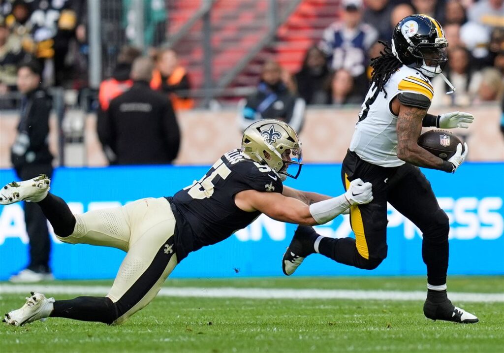 Steelers report card: Running backs and the defensive line dominated against the Saints Steelers report card: Running backs and the defensive line dominated