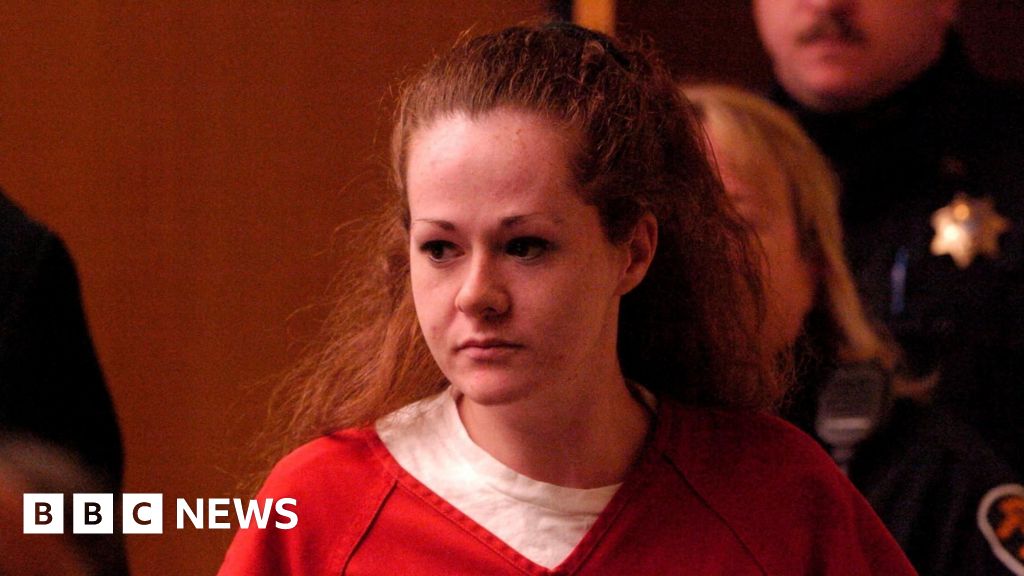 US emergency call records reveal confusion after failed execution of Christa Pike – BBC US emergency call records reveal confusion after failed execution of
