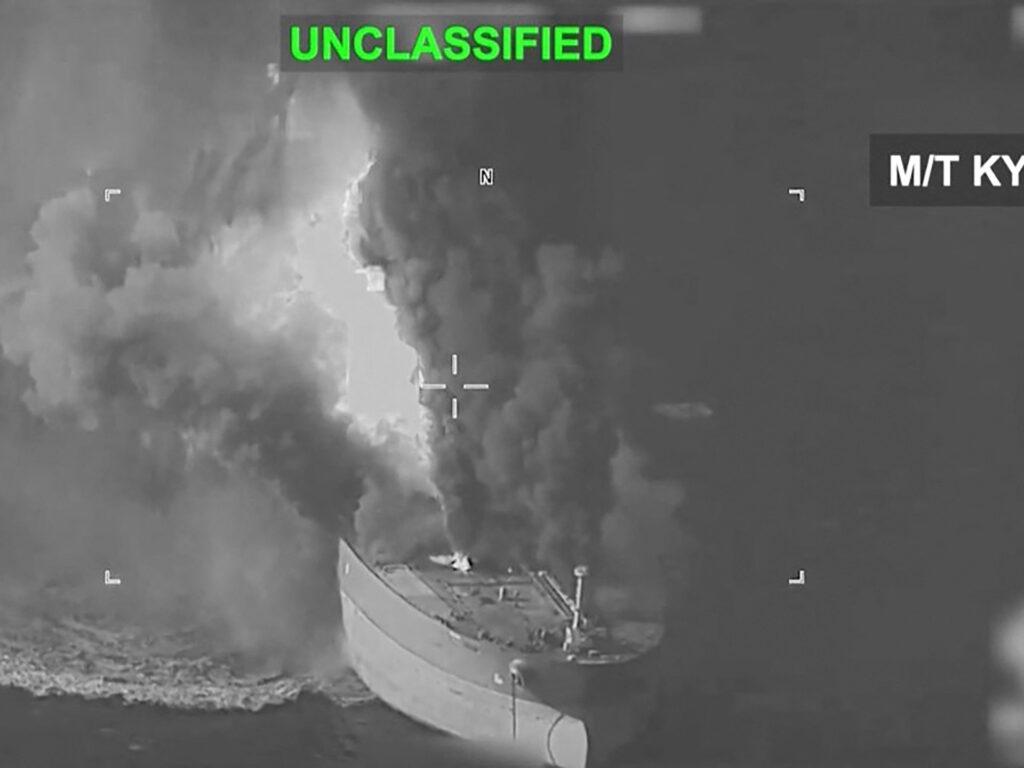 US forces disable ship ‘attempting to run’ Iran blockade in Gulf of Oman | US-Israel war on Iran News US forces disable ship ‘attempting to run’ Iran blockade in