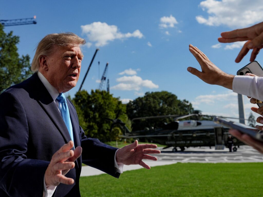 US opens antitrust probe into TV networks for halting Trump coverage | Donald Trump News US opens antitrust probe into TV networks for halting Trump