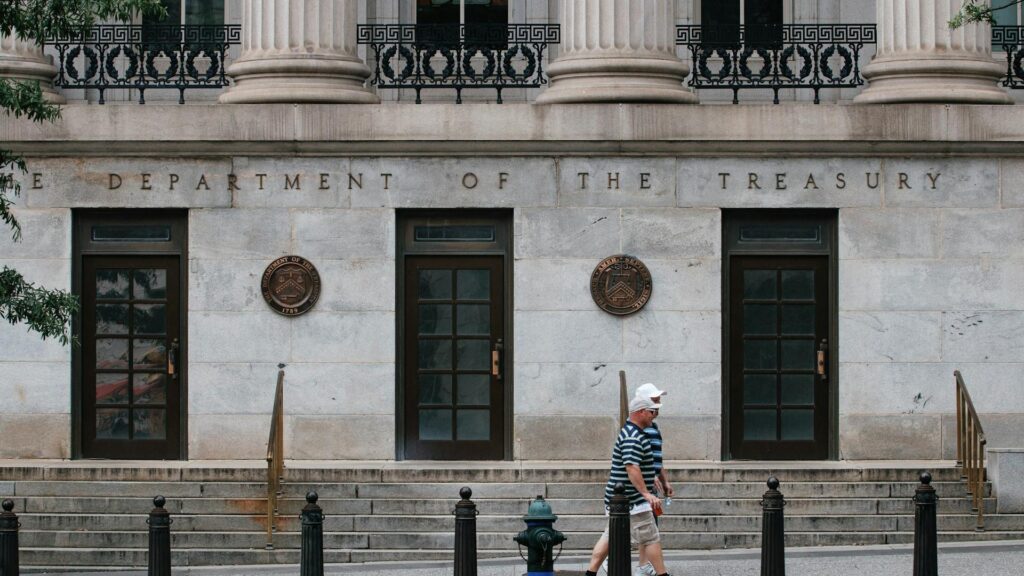U.S. scraps proposed $10,000 reporting rule for for crypto sent to private wallets U.S. scraps proposed $10,000 reporting rule for for crypto sent