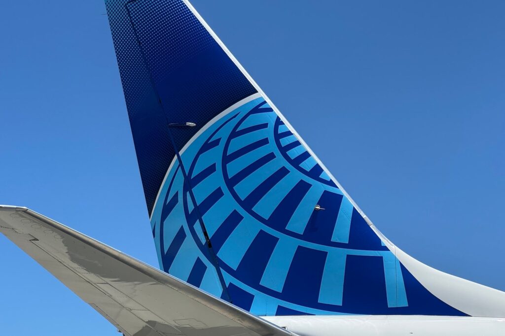 United ditches flight segments, raises bar for 1K in Premier status shakeup United ditches flight segments, raises bar for 1K in Premier