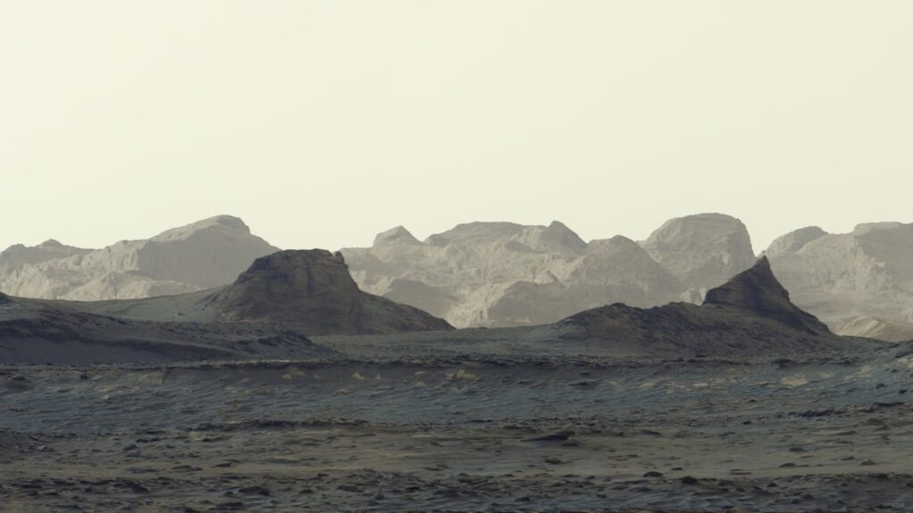 What color is Mars really? NASA Curiosity photo shows Mars