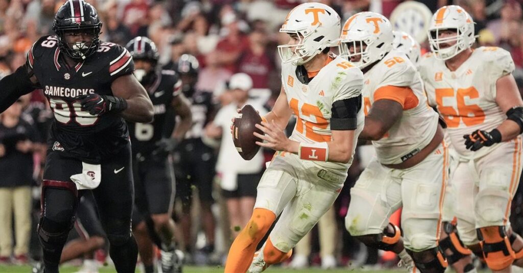 What went wrong on Vols' costly turnover on downs in