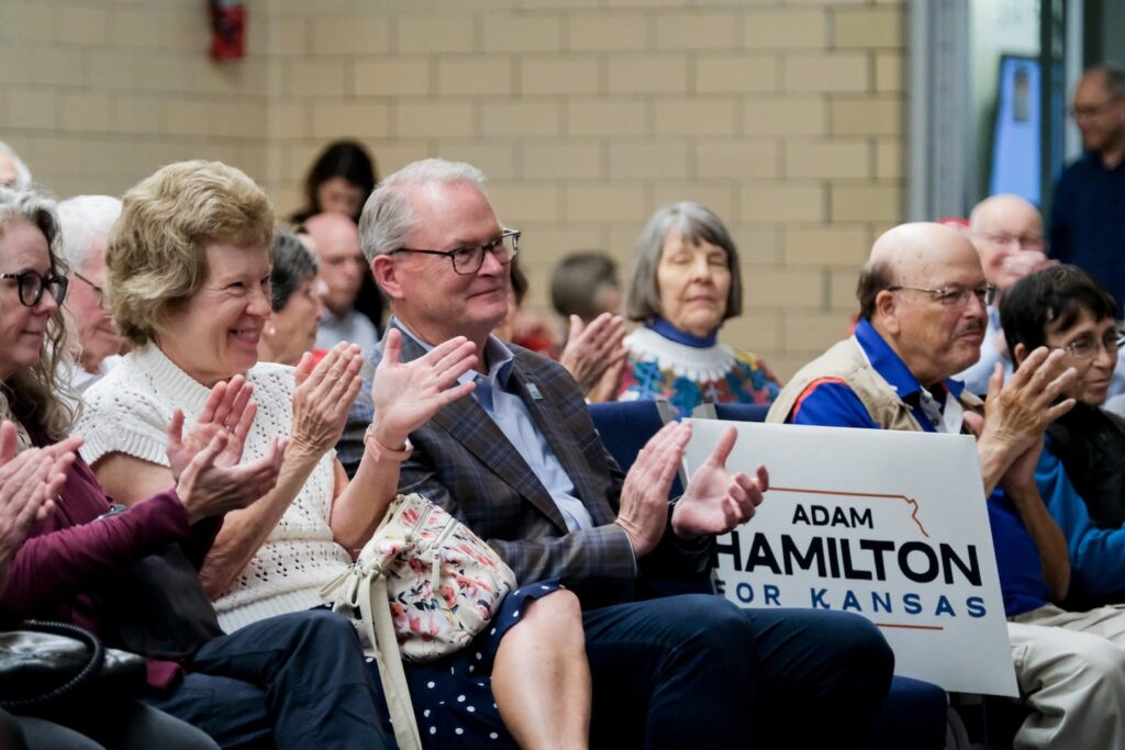 Why former Republican governors are backing a Democrat for Senate